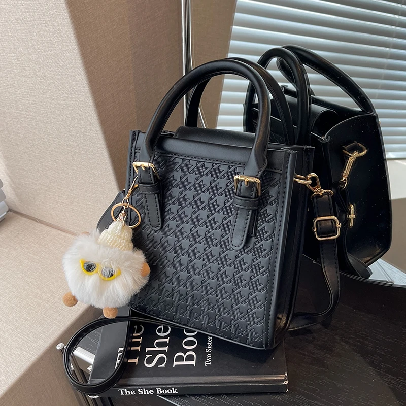 

Best Selling Bag 2023 New Women's Bag Messenger Bag Mobile Phone Bag Shoulder Bag