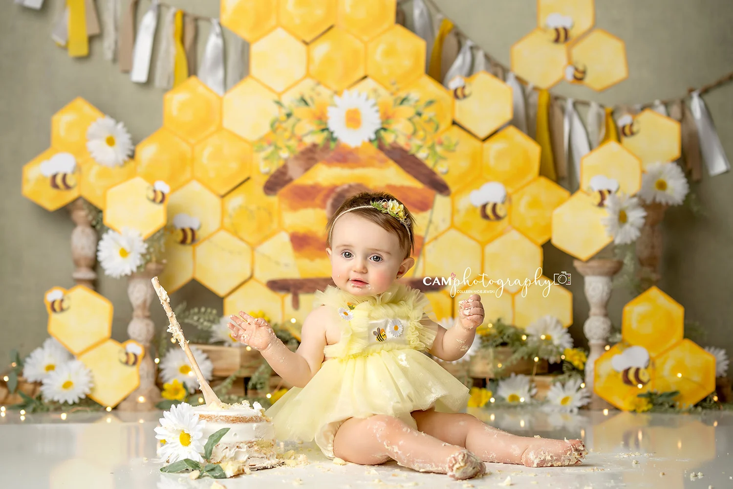 Abejas prosperar tema bebé niños pastel de cumpleaños Smash