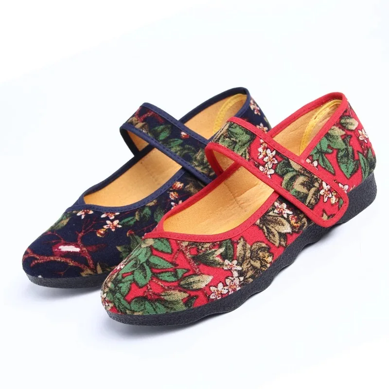 Embroidered Women Flats Flower Slip on Cotton Fabric Linen Comfortable Old Peking Ballerina Flat Shoes women shoes,women flats