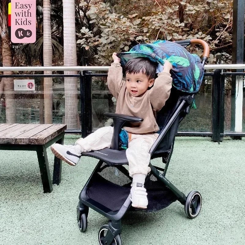 Baby strollers are small, ultra-light, foldable portable umbrella cart for children and babies.
