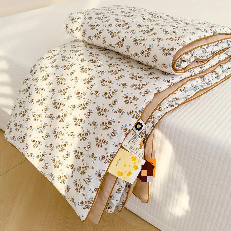 

MissDeer 1pc Quilt Cartoon Style Duvet Skin-friendly Bedspread Summer Thin Quilt Single/Queen Size Duvets 여름이불 (No Pillowcase)