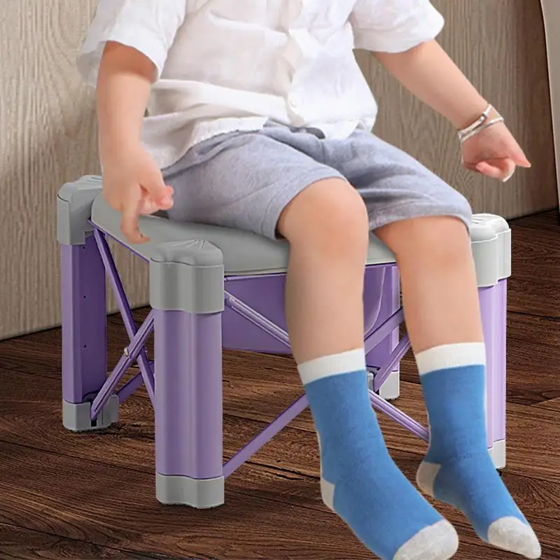 Portable Potty Seat Foldable Toddler Potty Training Toilet With Storage Bags Potty Training Toilet Travel-Friendly Anti-Slip 3