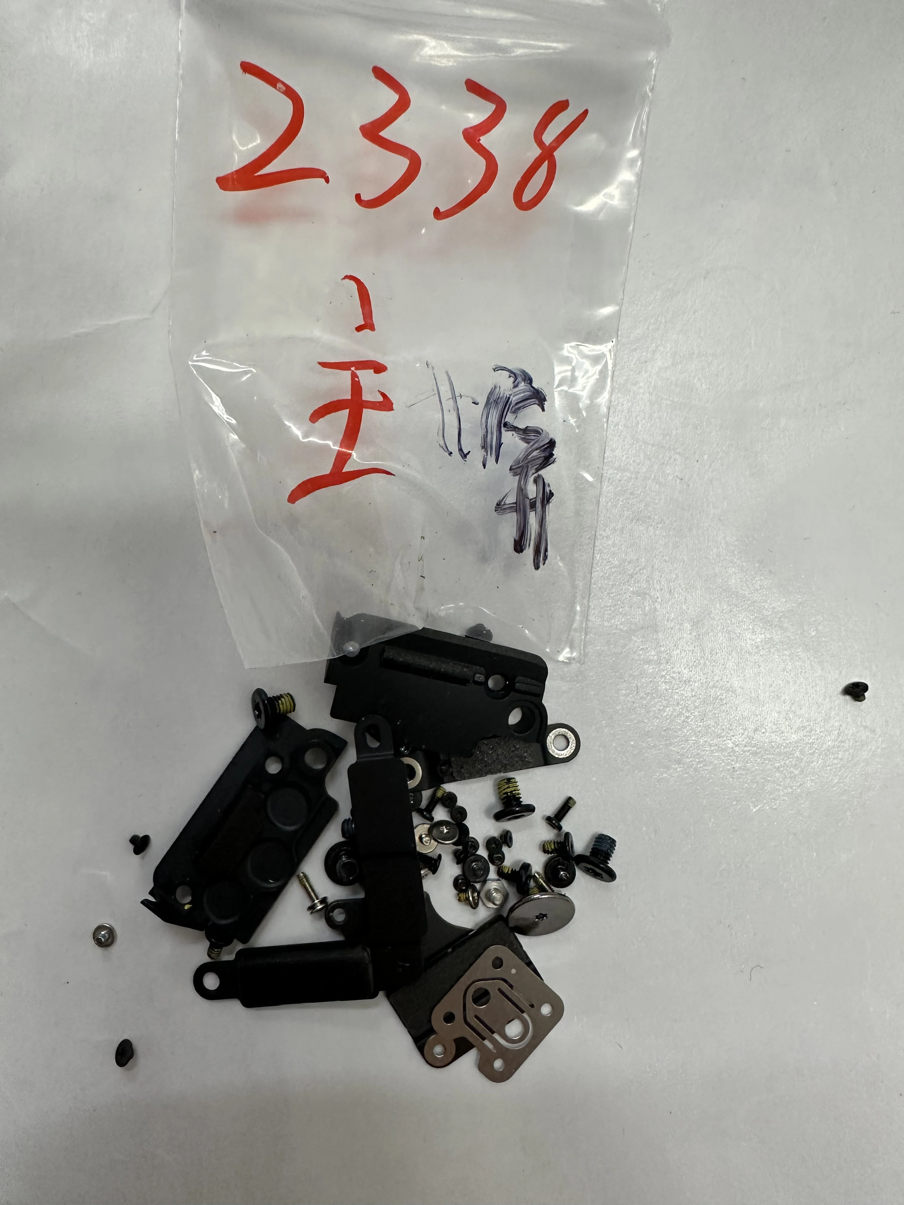 Viti Originali per Laptop Macbook Air A2681 A1932 A2337 A2338 A2941, Foglio Interno in Plastica e Raffreddamento per Cellulari in Ferro - Image 4