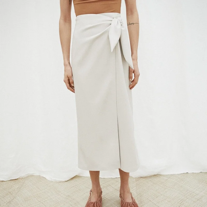 

2023 Spring and Summer Leisure Commute High Waist Mid-length Skirt Women