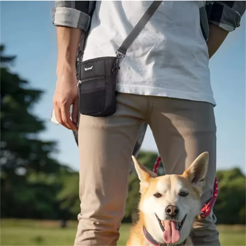 Portable dog walking bag Training Snack Waist Bag Large Capacity Treat Pouch Drawstring Carries Outdoor Garbage Waste Bag Dispenser