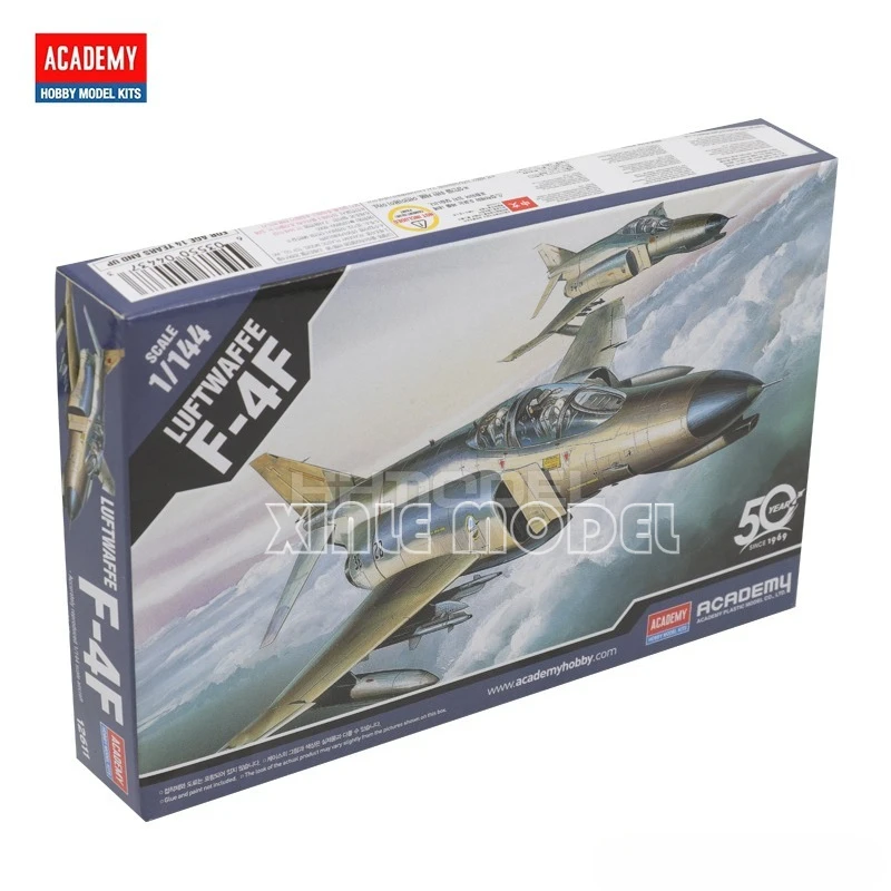 Academy Scale Model Kit 12611 F-4F Phantom II Fighter 1/144