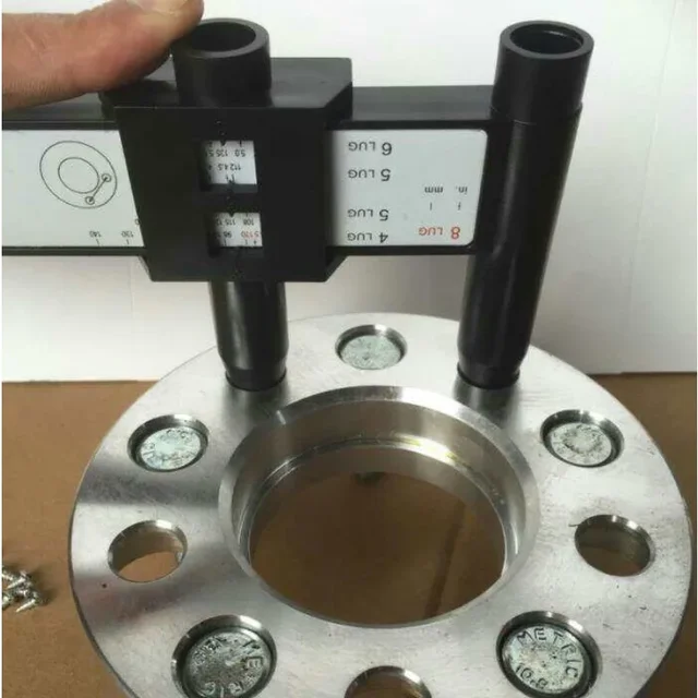 1pc Universal Wheel Rim Bolt Pattern Sliding PCD Measuring Tool Gauge Ruler 8 Holes PCD Ruler Lugs Hub Pitch Measurement Tool 4