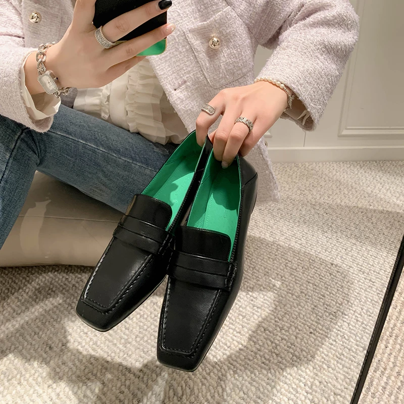 

Женские туфли-лодочки из натуральной кожи, на низком каблуке, длина 22-2023 см