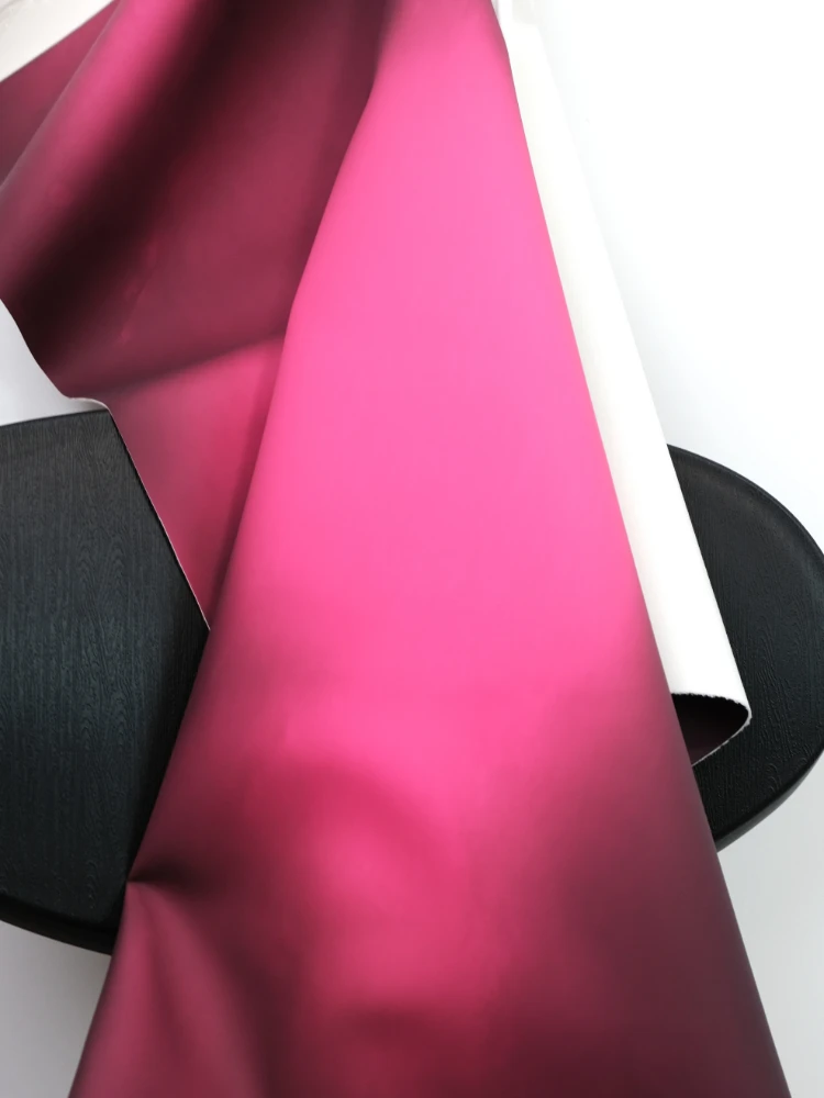 Tissu en Faux Cuir PU Sensible à la Température, Noir, Rouge, Rose Tournant, Technologie de Proxy de Document, Design Créatif à la Mode
