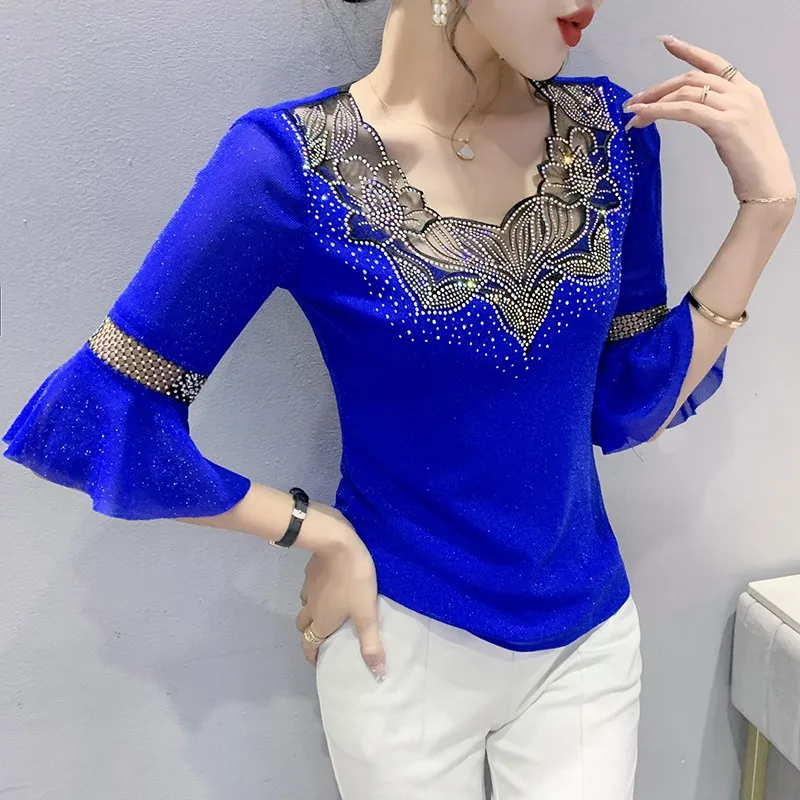 Summer T-irt Women's V-ne Lace Splice ort Sve Glittering Diamond Faionable Me Top Korean Sle Commute Wind