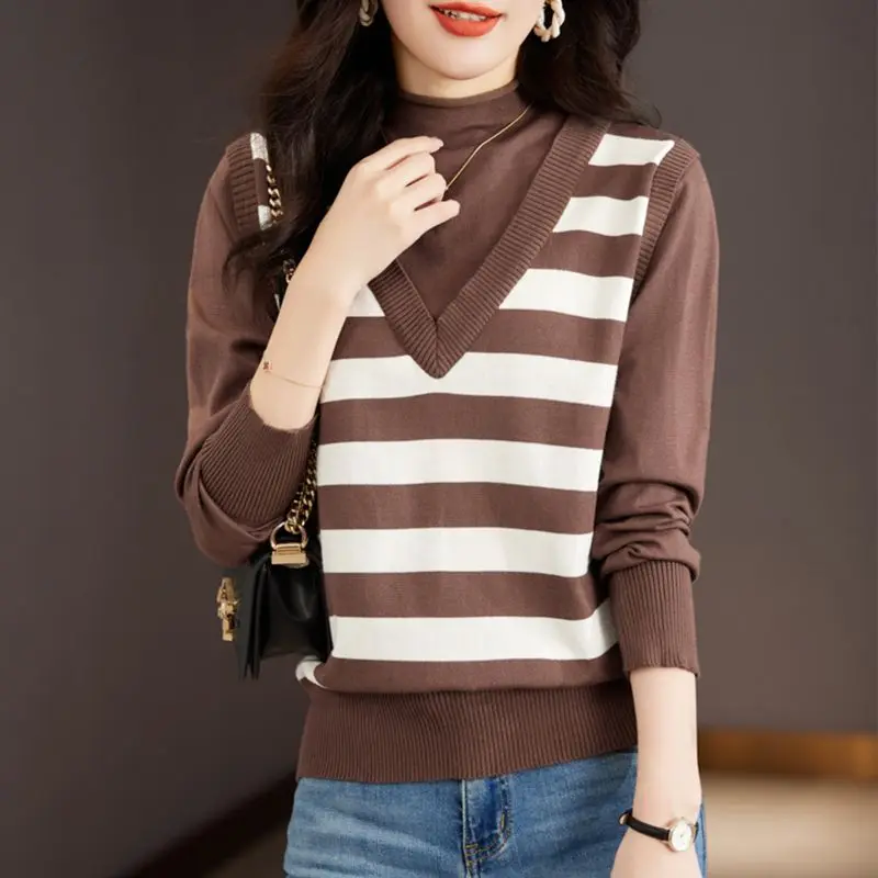 

Autumn Winter Fake Two Pieces Vintage Striped Patchwork Sweater Lady Casual Fashion All-match Bottomed Jumpers Women Knitted Top