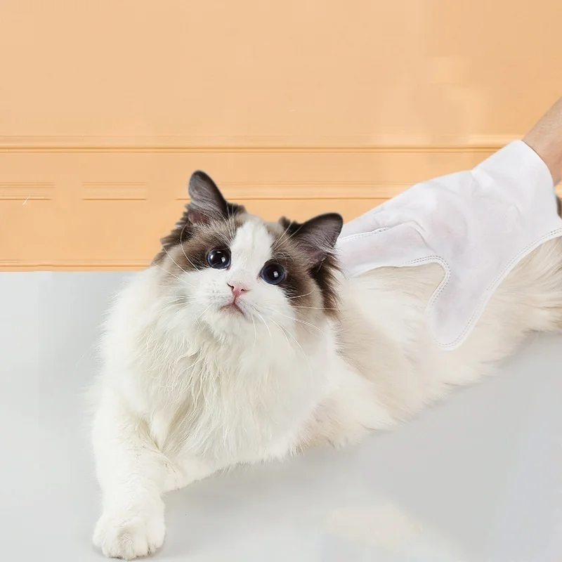 No-Rinse Pet Cleaning Gloves 3