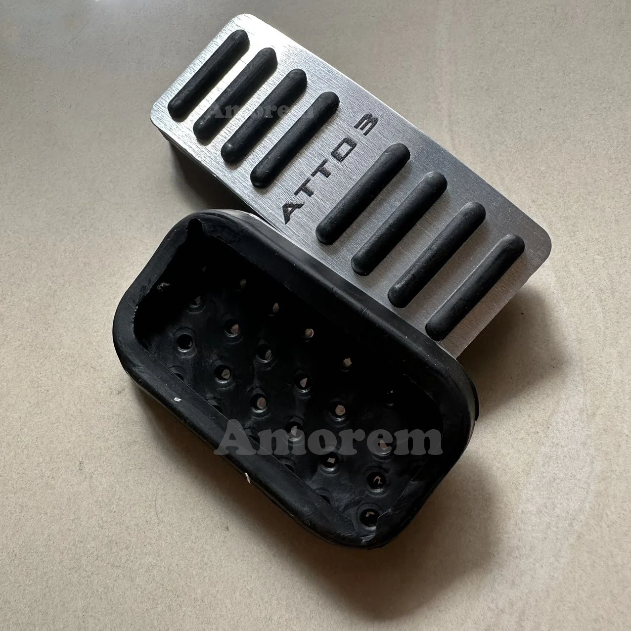 Car Gas Brake Accelerator Pedal For BYD ATTO3 ATTO 3 Automatick 2 PCS