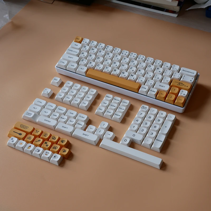 Mel e Leite Tema Key Caps Pbt Dye Subbed Bee Japonês Minimalista Branco Keycaps Xda Perfil Keycap para 61 64 68 84 104 Set - Imagem 3