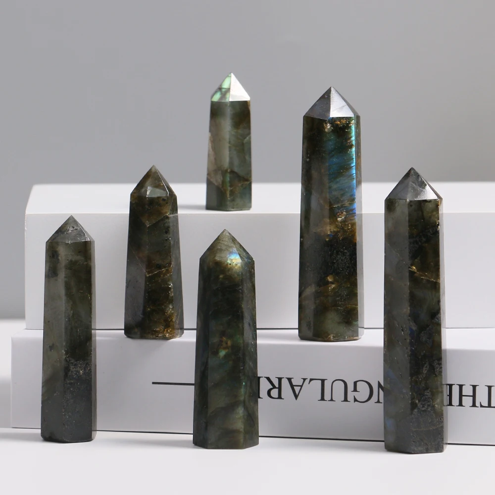 

Mineraali 4-8cm Shinny Natural Labradorite Tower Gemstones Blue Labradorita Stones Point Crystal Wand Home Decoration Meditation