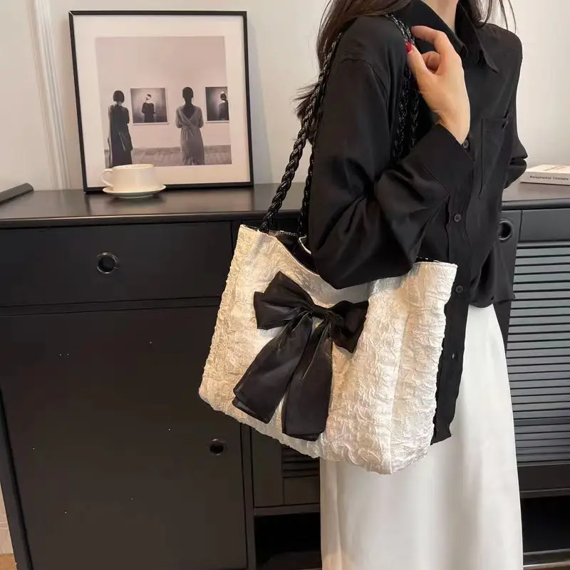 

Xiaoxiangfeng Bag 2023 Latest Style Simple and Versatile Classic Fashion Bag