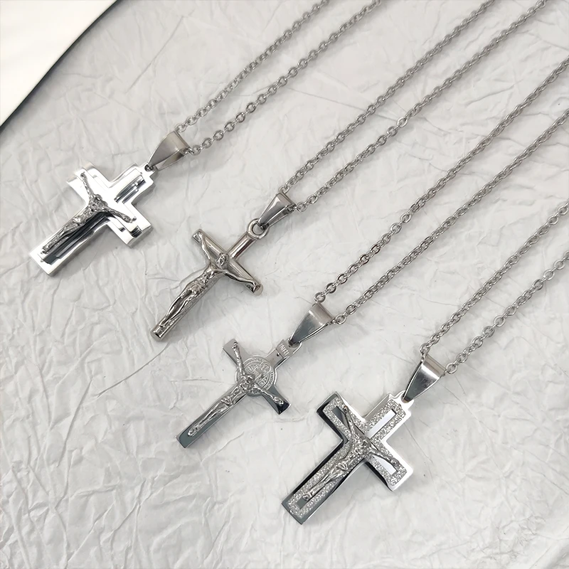 Trendy 18K Gold Plated Jesus Crucifix Pendant Necklace