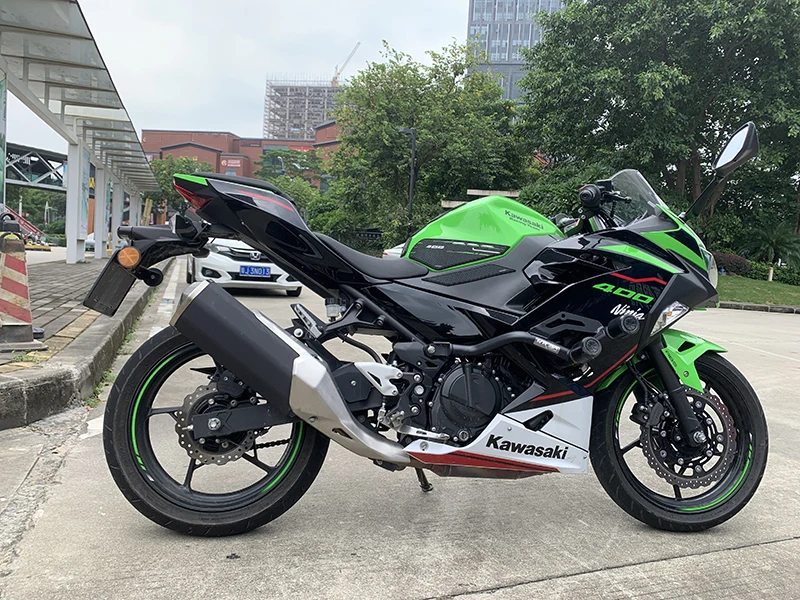 ο  ũ е ȣ ƼĿ Į    ׸   Kawasaki NINJA400 NINJA 400 z400 2018-2022