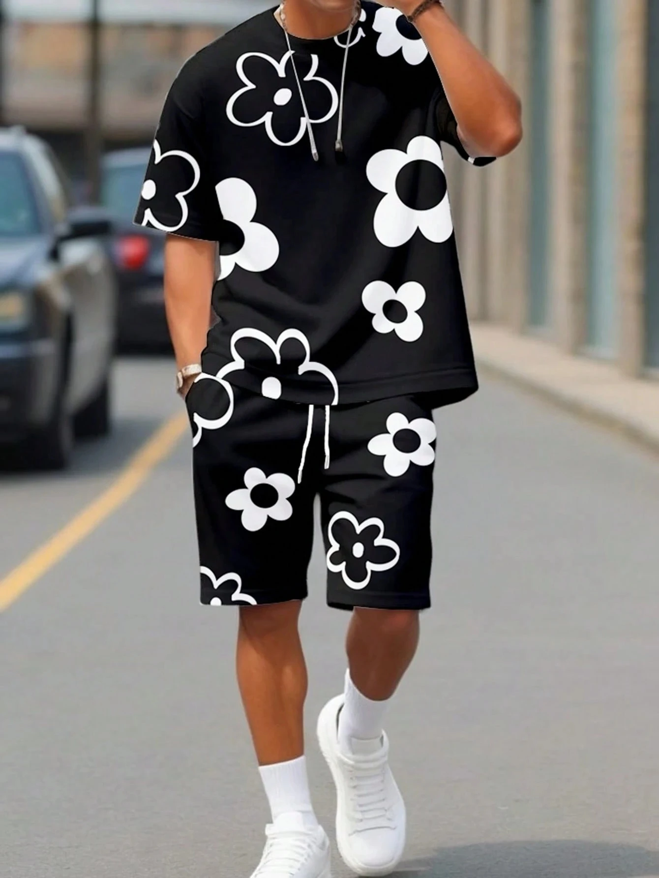 Fashion Men's Black and White Flower Graphic Print T-shirt Shorts 2-piece Set O…