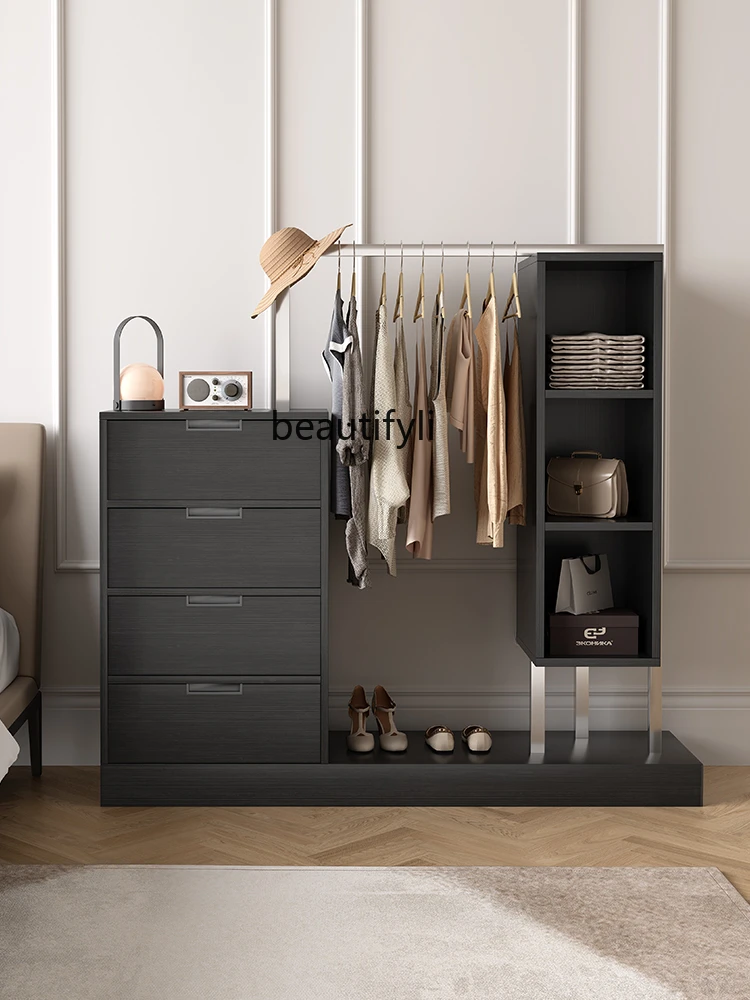 Рисунок 5 - Современная напольная вешалка для пальто с зеркалом