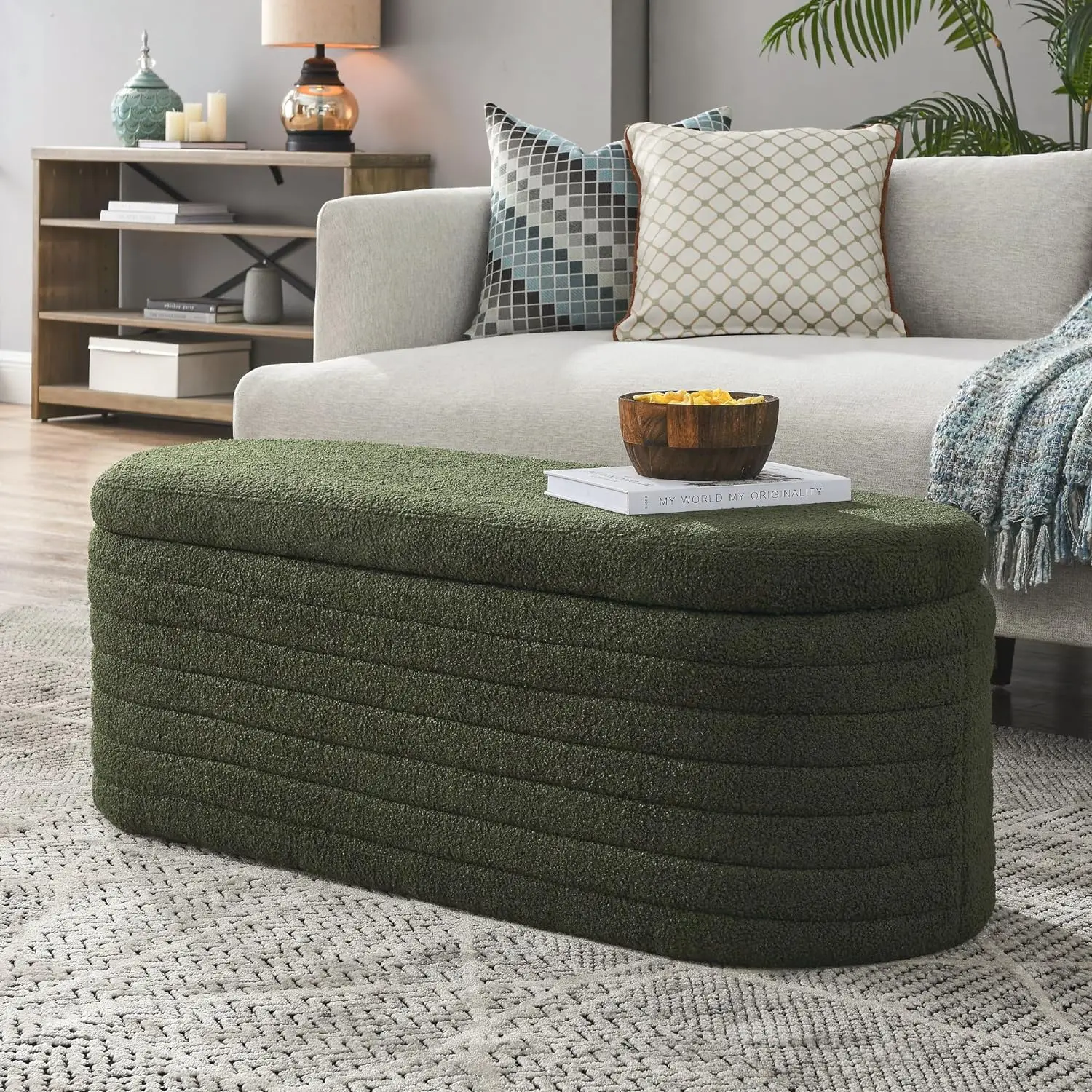 

Teddy Velvet Oval Bedroom Storage Stool, Decorated and Soft Skin Friendly Teddy Fabric, Suitable for Entrance Benches,