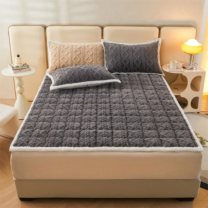 Fleece Mattress Pad for Winter Double Beds mattress protector