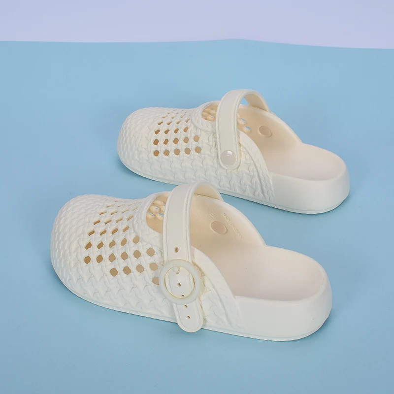 Summer Women's Trendy Anti-Slip Soft Soled Breathable Flat Sandals