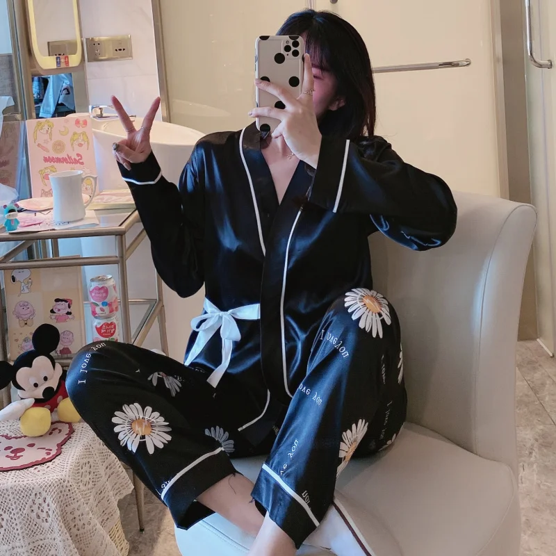 Autumn new women's pajamas two-piece ice silk V-neck 2023 spring thin section casual long-sleeved printed kimono home wear