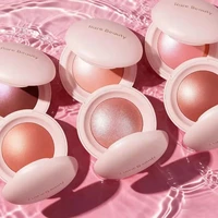 Rare Beauty Soft Pinch Luminous Powder Blush : Couleur aérienne, sans démarcation, soyeuse, facile à estomper, à poser et à diffuser pour un effet plus doux 2