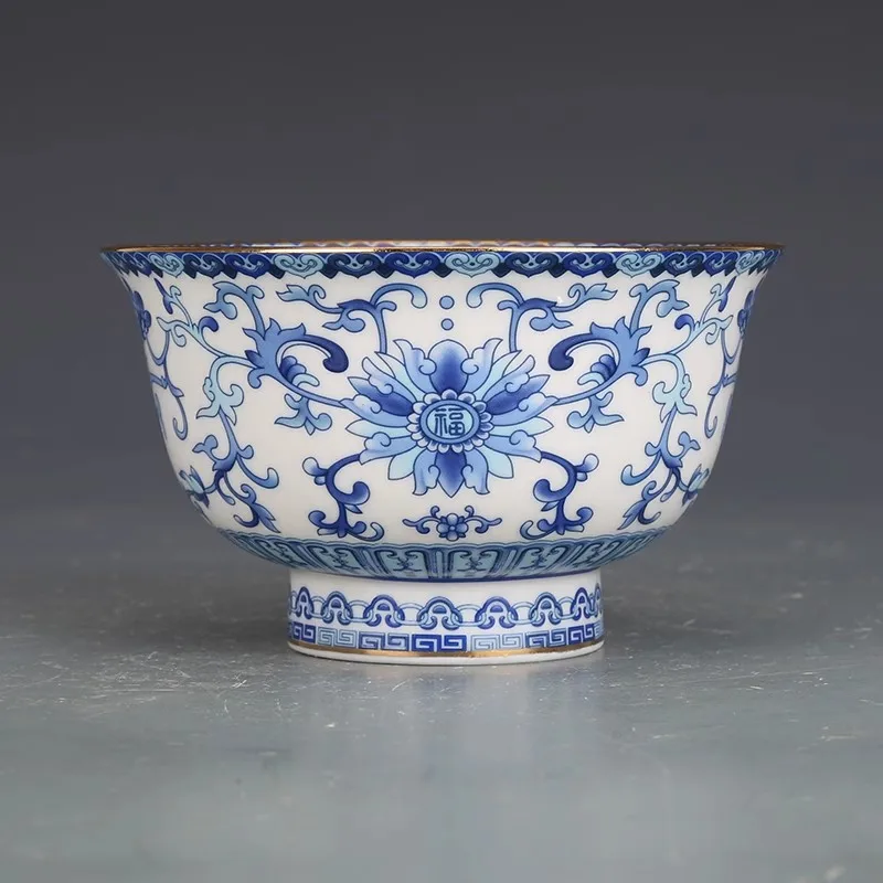 Qianlong period blue and white porcelain bowl with lotus branches 3