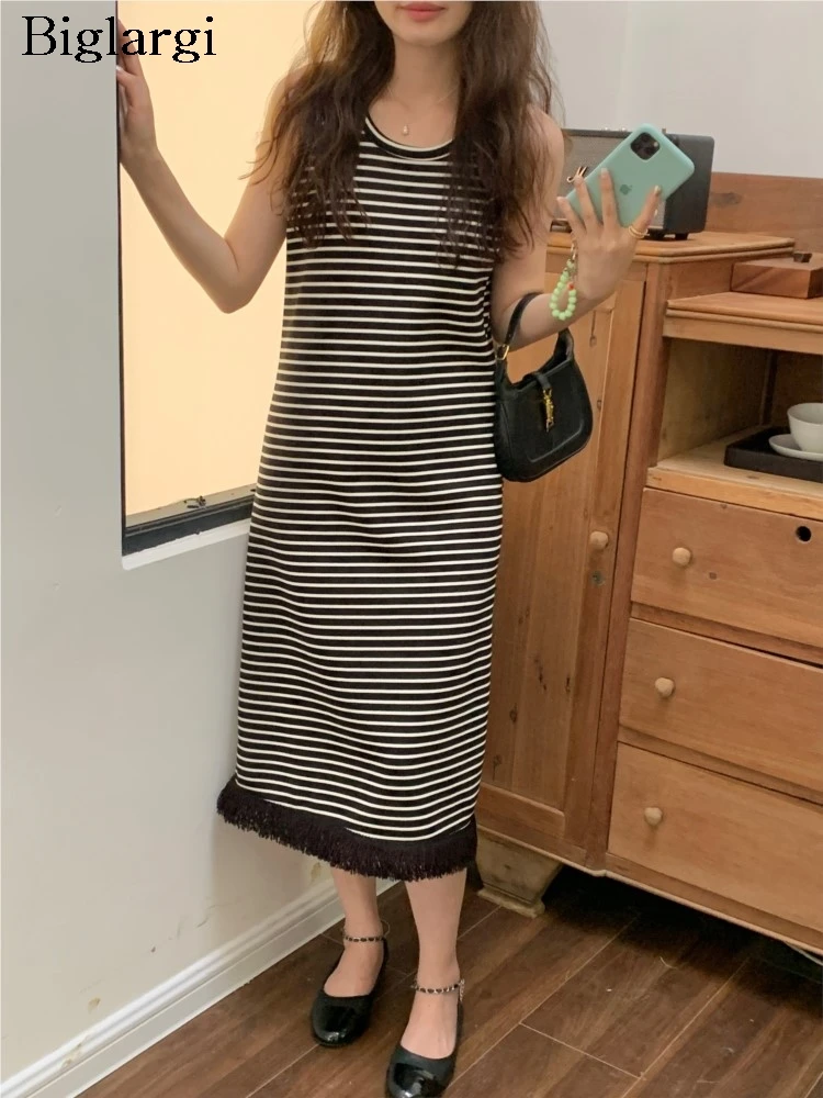 

Knitted Summer Striped Print Sleeveless Vests Dress Women Fringe Patchwork Modis Ruffle Pleated Ladies Dresses Loose Woman Dress