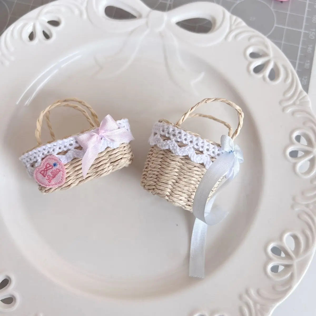 

bjd/6/8/12 ob11 ob24 ob22 blythe doll universal toy rattan clothes accessories picnic basket handbag straw bag for doll