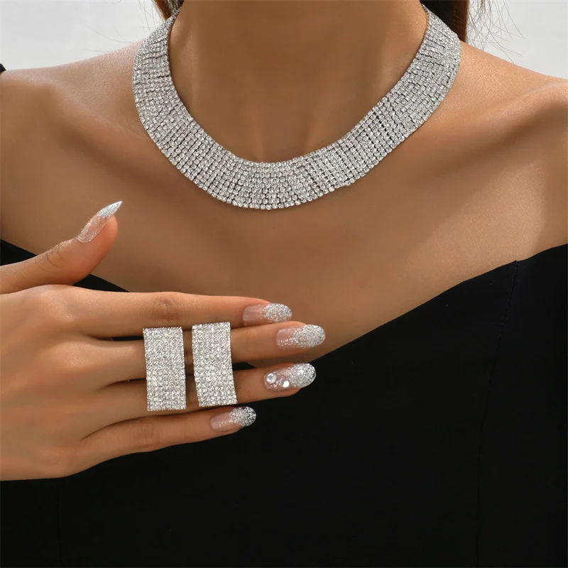 

Stylish Rhinestone Necklace Earrings Set Temperament Elegant Earrings Set for Women Girls Wedding Party Jewelry