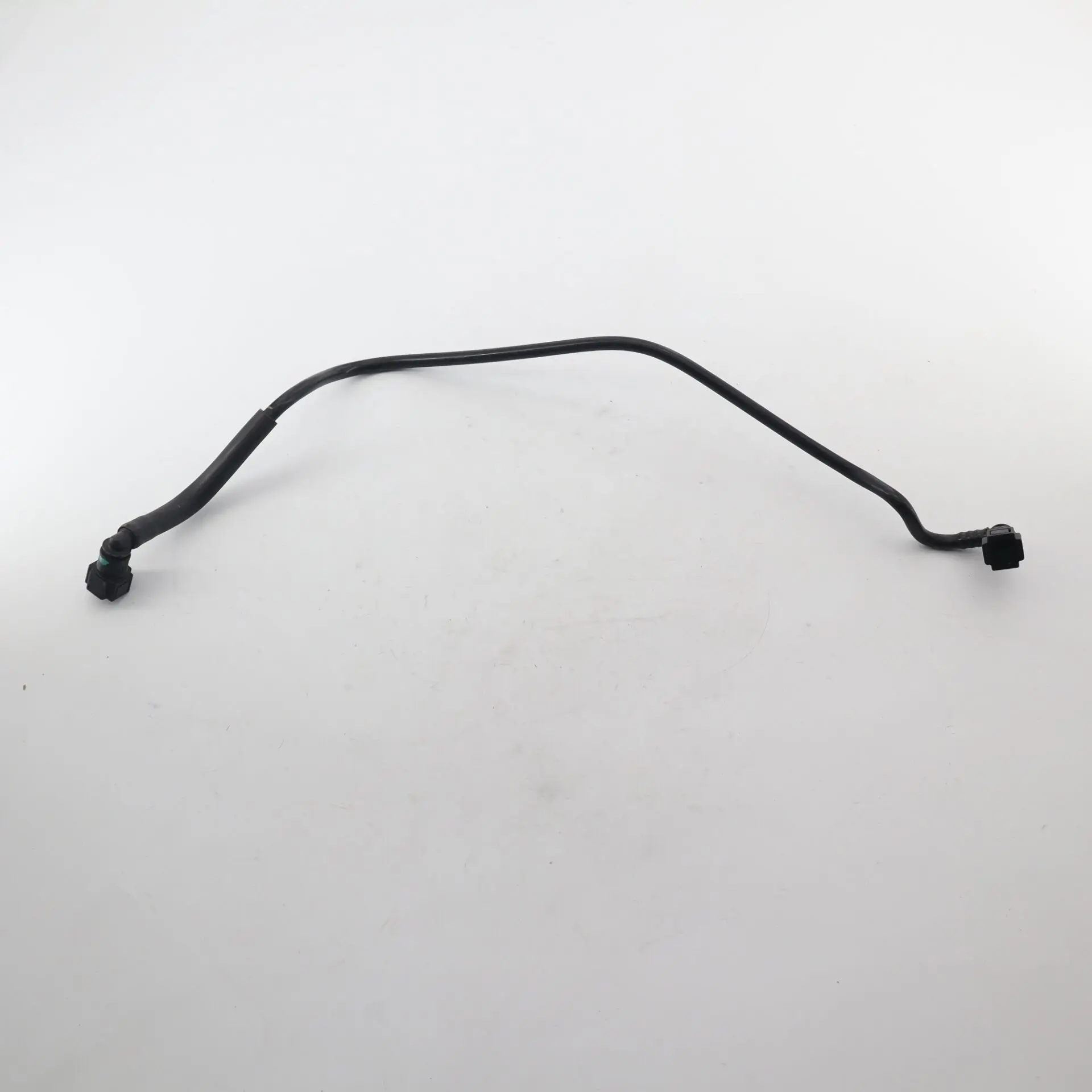 1104-004M01A00 Fuel supply pipe assembly for FAW V5