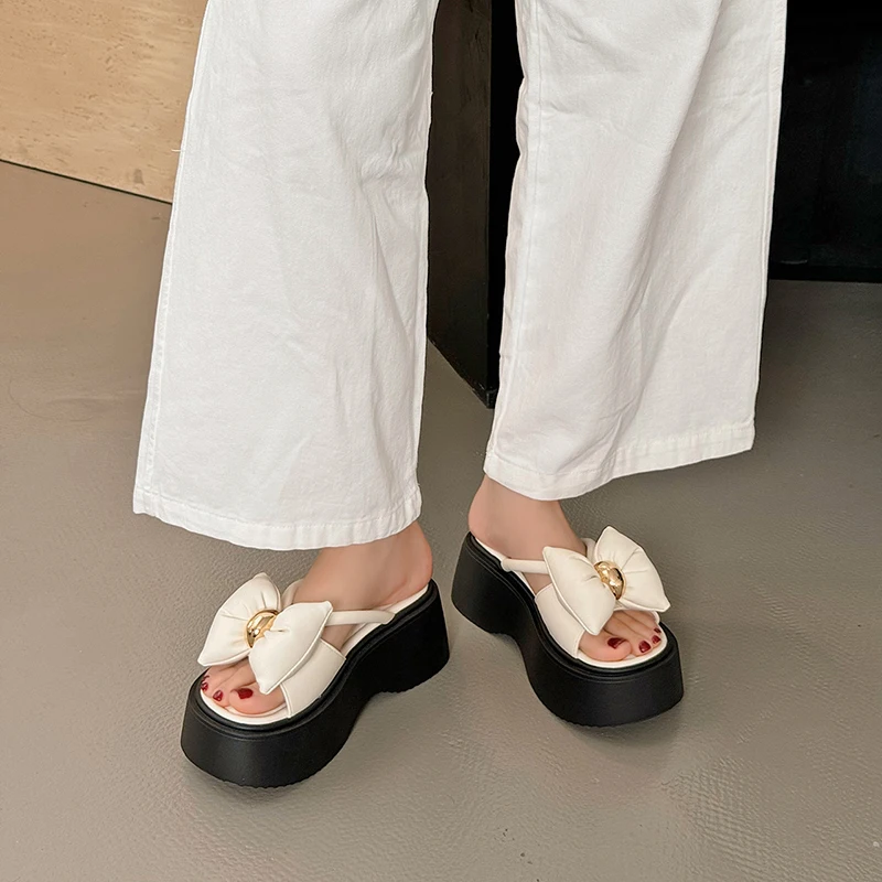 New Women's Summer Cute Pink Slippers Thick Sole Shoes Casual Platform Beach Flip Flops Leisure Bow Tie Sandals Sneakers Woman