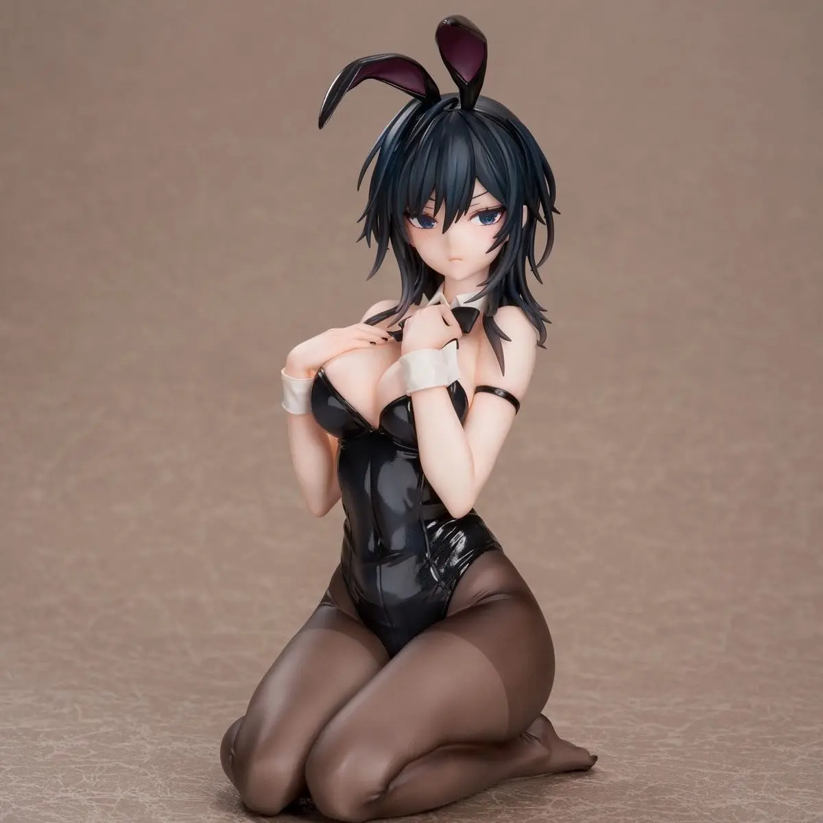 thumbnail image 1 of Figura de caja luminosa de 17 cm Ishimi Yokoyama: figuras de anime de conejito negro, figura de acción sexy arrodillada, modelo de estatua, colección de juguetes, regalo, 1 of 4