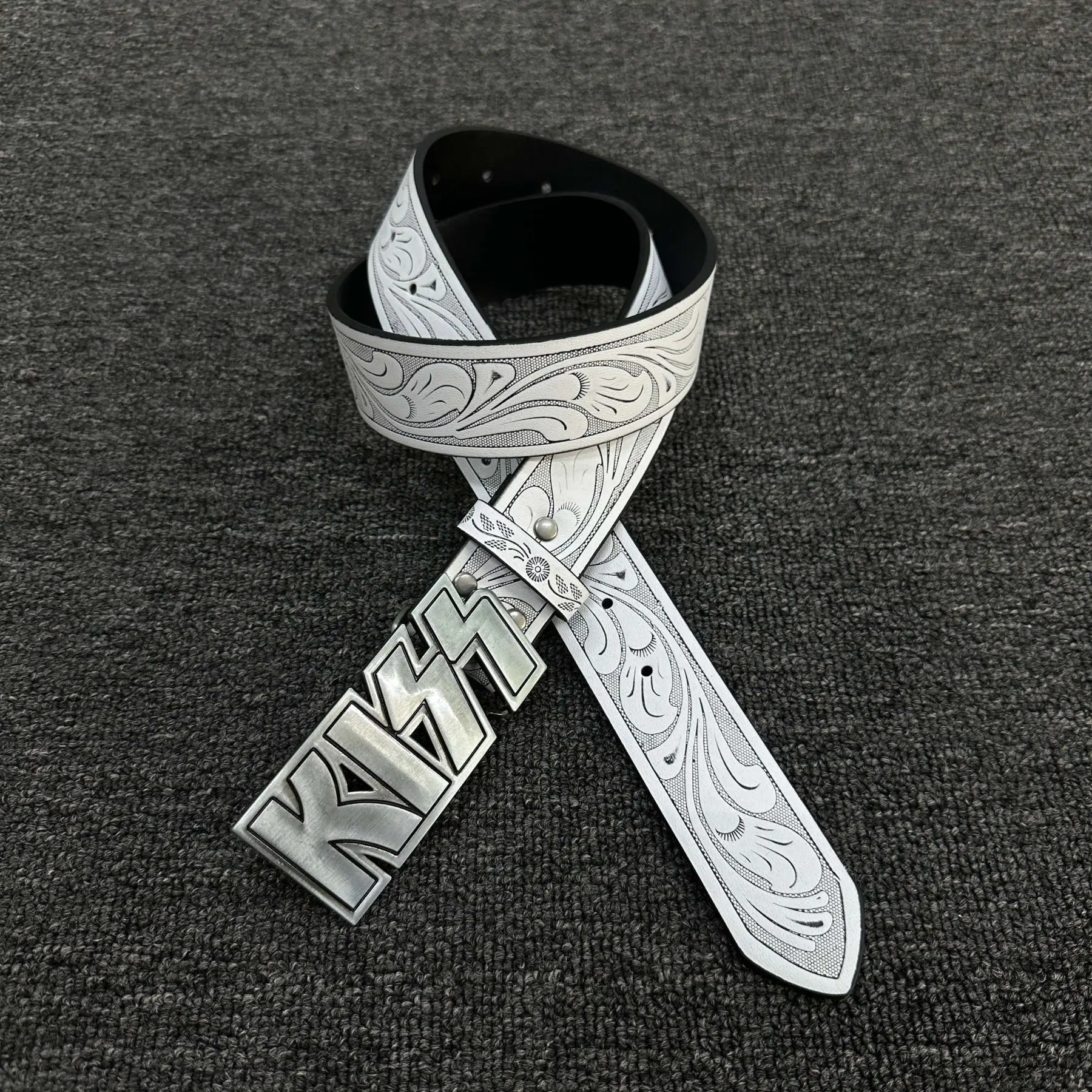 Vintage White Leather Western Belt with Silver Buckle - Stylish Cowgirl Fashion Accessory