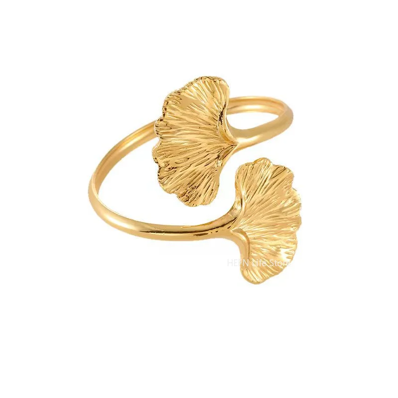 Creative Ginkgo Leaf Napkin Ring Elegant Table Decor Leaf Design Napkin Holder Ring for Dining Wedding Holiday Table Settings