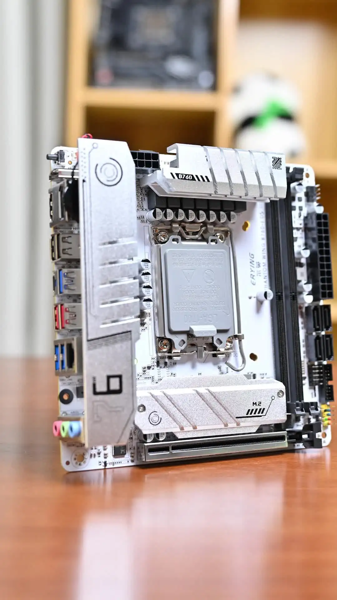 ERYING Min itx B760 Motherboard B760i ARGB DDR5 RAM LGA1700
