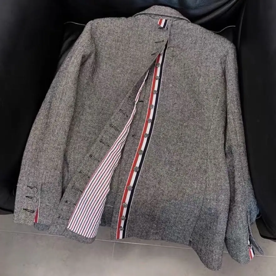 

2023 Elegant Gray Suit Jacket Women's Loose Woolen Coat Autumn Winter Clothes Ladies Slit Single-Breasted Blazer Coat Outwear