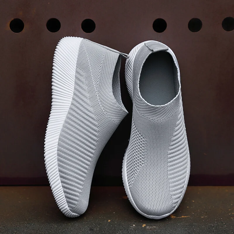 

New Sneakers for Women Comfortable Mesh Fashion Casual Shoes Slip on Platform Female Sport Flats Ladies Running Shoes Zapatos