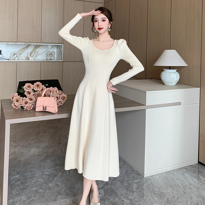 

Korean Version of the New Fall and Winter Niche Gentle Wind High-waisted Thin Temperament Swing Knit Dress Senior Sweater Dresse