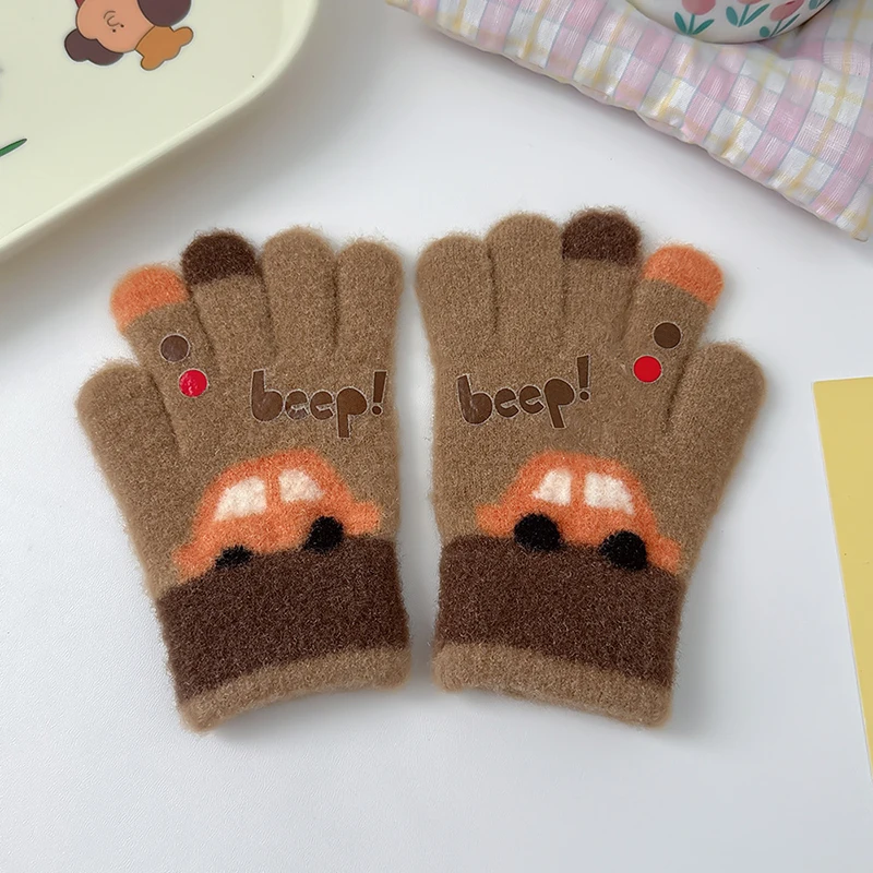 2025년 신상  소년 겨울 장갑 귀여운 차량 모양 손가락 따뜻하게 유지하는 풀 핑거 장갑 3-8세 어린이용