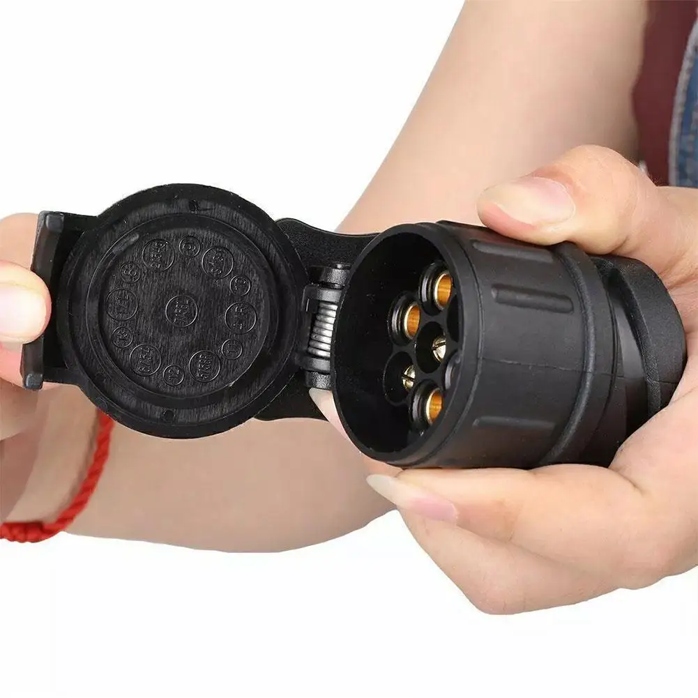 13 To 7 Pin Plug Adapter Trailer Connector 12V Waterproof Trailer Plug Adapter