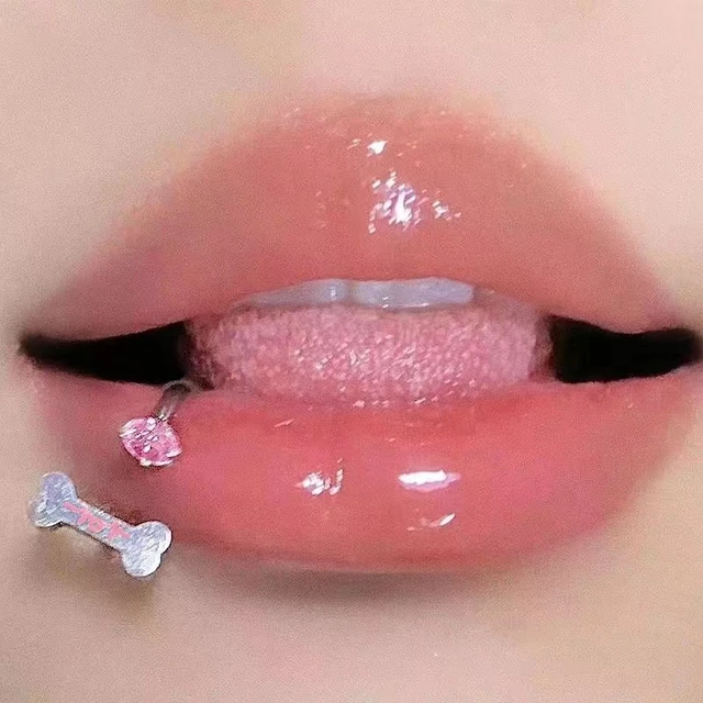 40 Amazingly Unique Labret Piercings for You! | by InkDoneRight | Medium