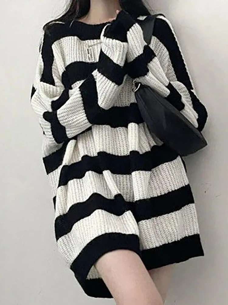 

Женский полосатый пуловер с круглым вырезом, с длинным рукавом