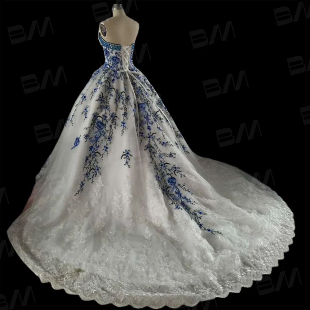 Amazing Arabic Ball Gown Wedding Dresses Blue Floral White Appliques Crystal Beaded With Huge Petticoat Bridal Dress Personalize
