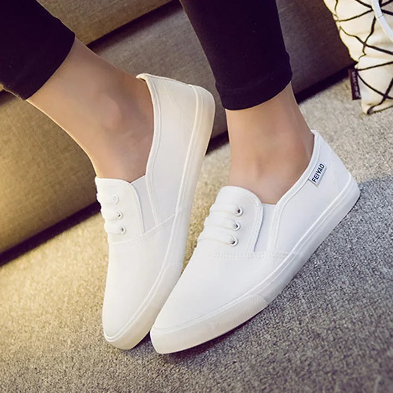New Casual Canvas Shoes Ladies High-quality Flat White One Pedal