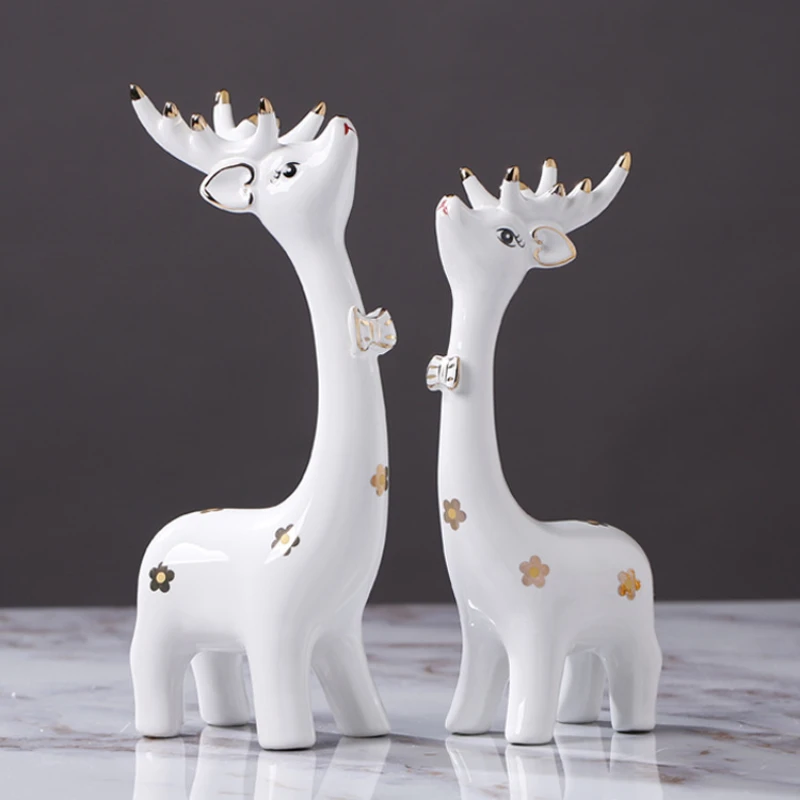 

European Cute Deer Ornaments Creative Ceramic Pair of Deer Crafts Living Room Home Foyer Decoration Home Accessories Home Decor
