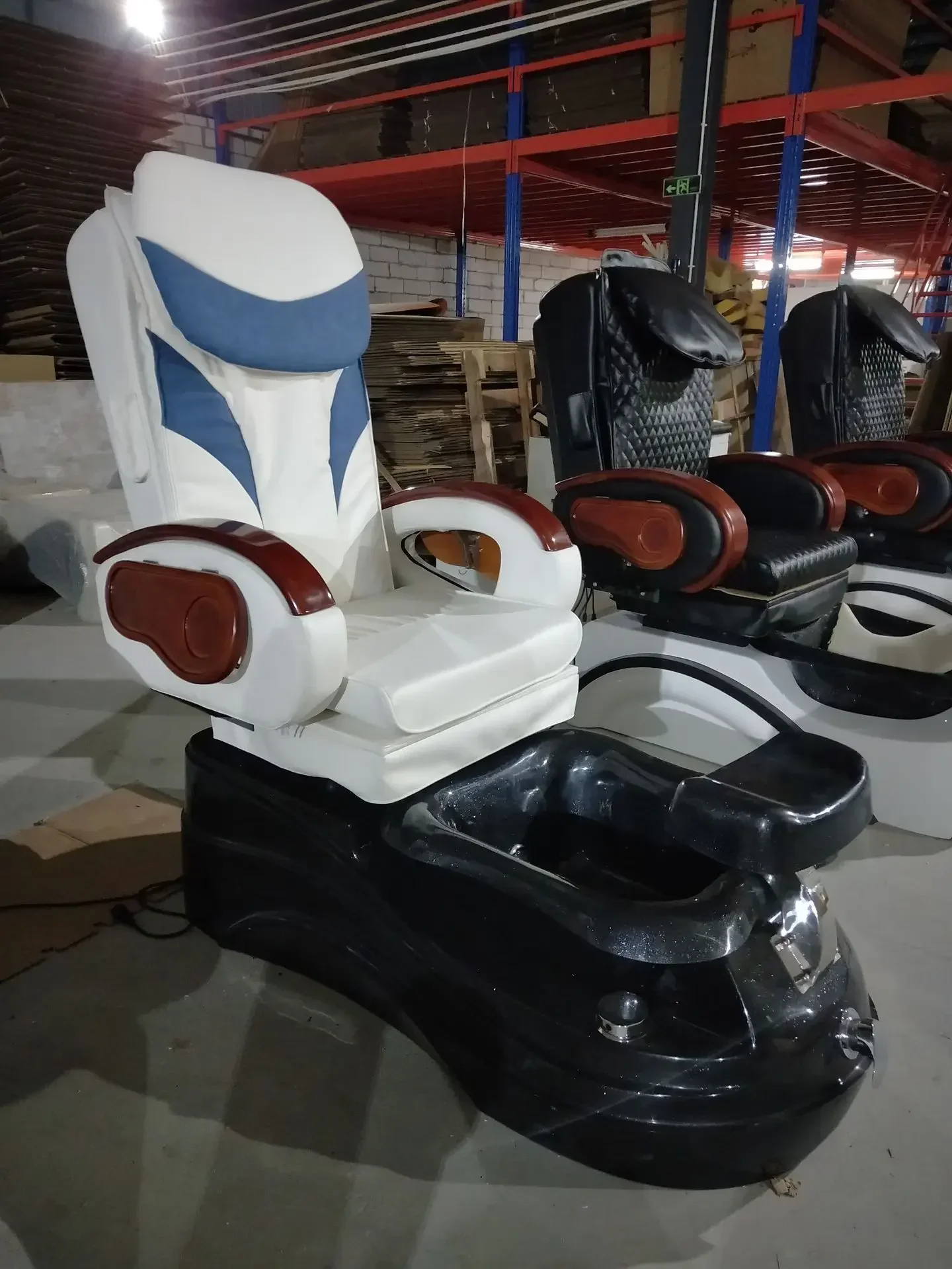 Pedicure Chair Manufacturer Nail Sofa Electric Foot Massage Chair Hand and Foot Care Multifunctional Washing Eyelash Sofa